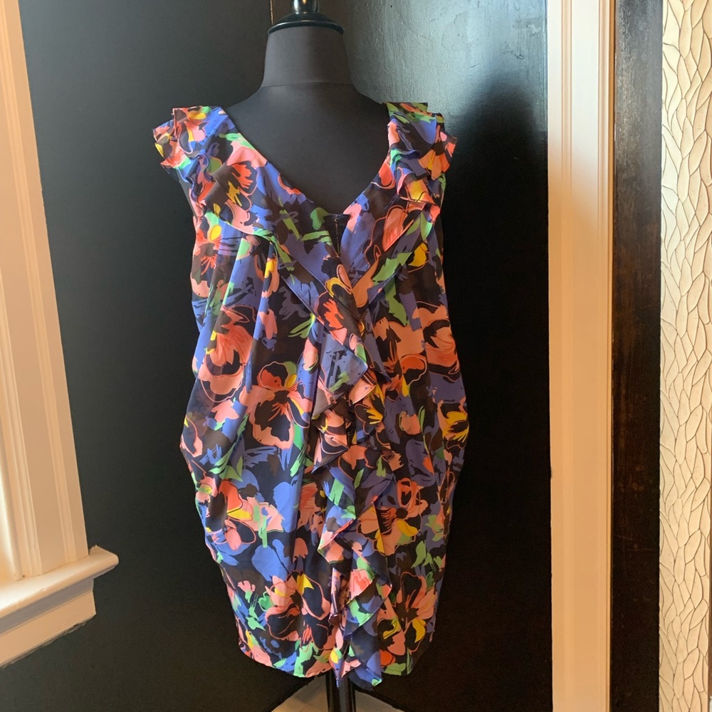 H&M Multi Dress. Hook closures down front of dress. US Size 12. No stretch.